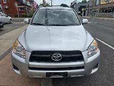 2009 Toyota RAV4 - Photo 2