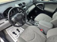 2009 Toyota RAV4 - Photo 12