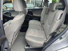 2009 Toyota RAV4 - Photo 14