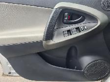 2009 Toyota RAV4 - Photo 20