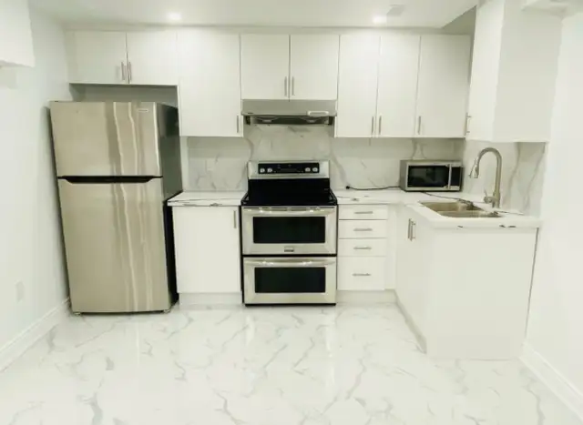 Basement for girls brampton Airport Rd & Braydon Blvd