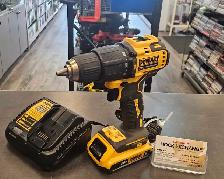 DEWALT 20V Drill Set