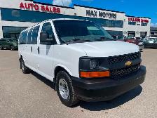 2014 Chevrolet Express G3500 11-Passenger Van