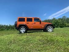 JEEP WRANGLER SAHARA - Photo 2