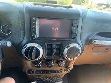 JEEP WRANGLER SAHARA - Photo 9