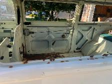 1974 VW Westfalia Project Bus - Photo 7