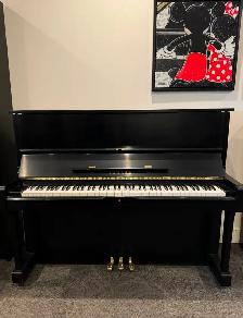 Yamaha U1 Satin Ebony - Photo 2