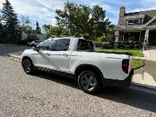 2021 Honda Ridgeline Touring - Photo 2