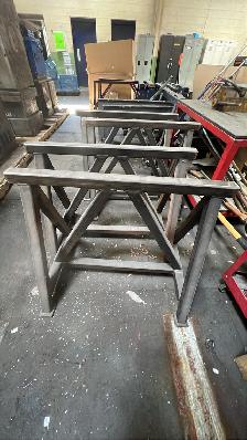 4 pairs of sawhorses for sale - Photo 2