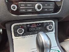 2017 Volkswagen Touareg - Photo 5