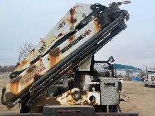 8ft & 9ft Duraforms & 2003 GMC 8500 Picker Truck ONLY 44,000kms - Photo 3