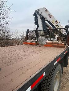 8ft & 9ft Duraforms & 2003 GMC 8500 Picker Truck ONLY 44,000kms - Photo 6