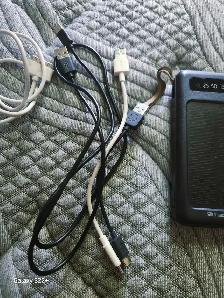 Various Cables & 2 Power Banks & 1 LG G6 Thin Q - Photo 3