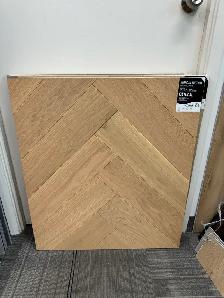 Herringbone Hardwood Flooring – Premium Quality - Photo 9