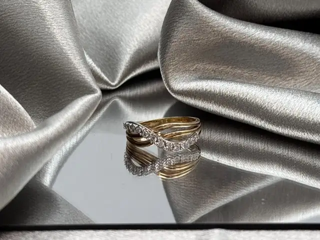 10Kt 2 Tone Gold 15 Cross Diamond Band $625
