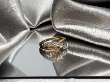 10Kt 2 Tone Gold 15 Cross Diamond Band $625 - Photo 2