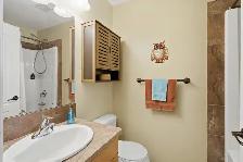 New Listing - Photo 4