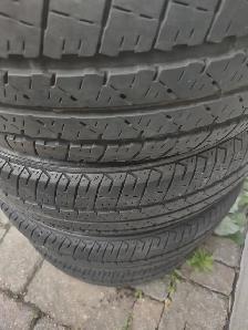 185-60R15x4 pneus été Firestone, très bon état