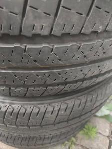 185-60R15x4 pneus été Firestone, très bon état - Photo 3