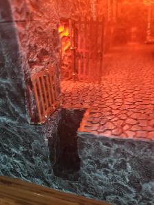Miniature Dungeon Hand Crafted with Lighting - Photo 7