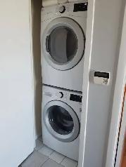 Modern Studio in Downtown w/free Parking - Photo 7