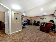 Quality Bi-Level In Leduc, Oversized Garage, Finished Basement - Photo 27