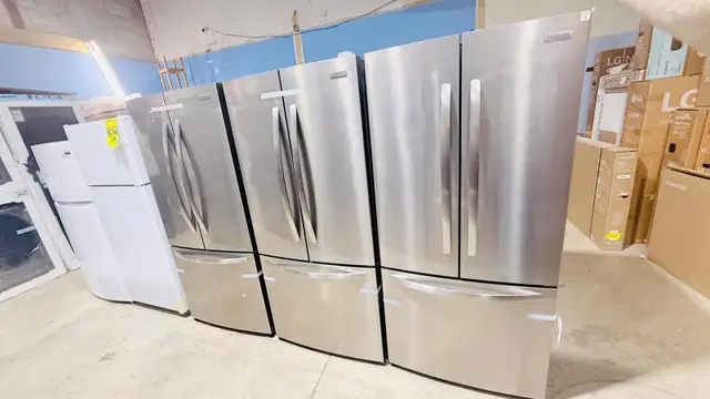 LG 33-inch 25.1 cu. ft. Standard Depth French Door Refrigerator