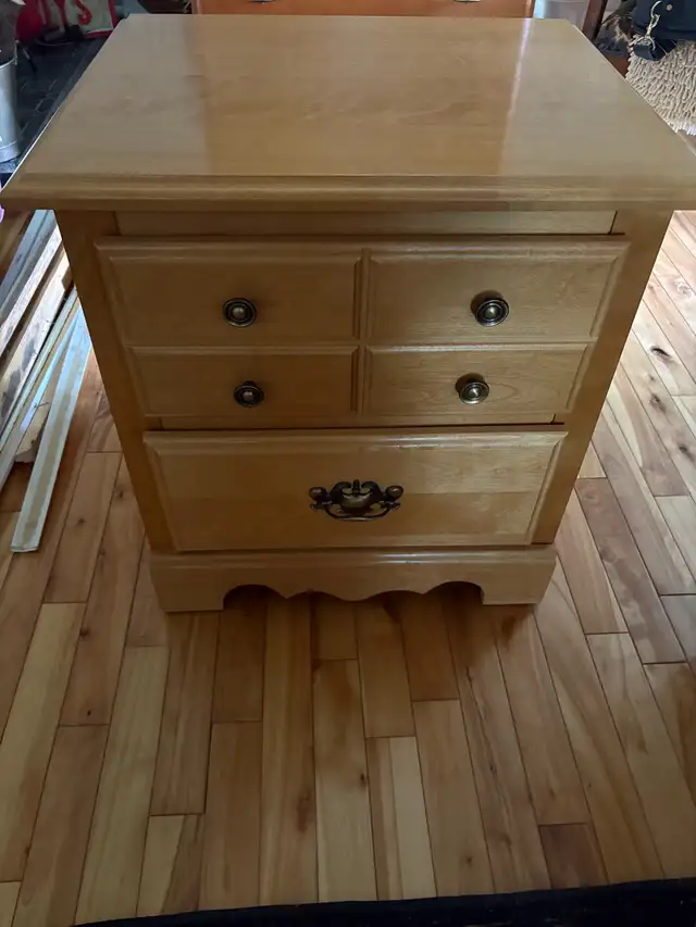 Night Table / Bedside Table