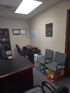 OFFICE SPACE FURNISHED - Photo 4