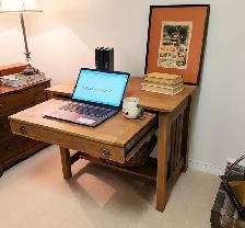 Solid Oak Mission Table – refinished in a Warm Honey colour - Photo 5