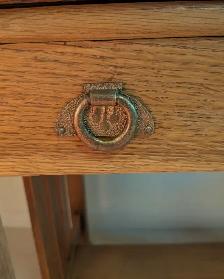 Solid Oak Mission Table – refinished in a Warm Honey colour - Photo 7