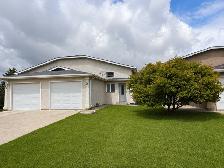Spacious 4-bedroom Townhouse for Rent in Steinbach