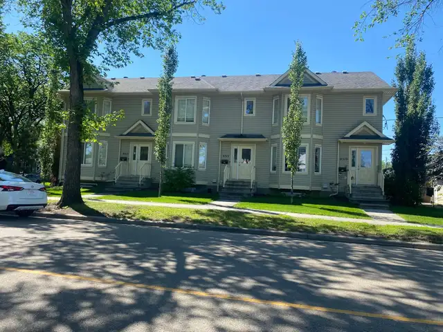 Triplex for sale by Owner