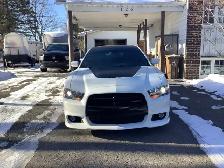 Dodge charger SR8,6.4  l. , 2012 - Photo 2