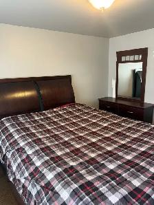 furnished rooms for rent near Bramalea Go Station - Photo 3