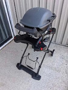 Weber  Electric Cast Iron BBQ with stand