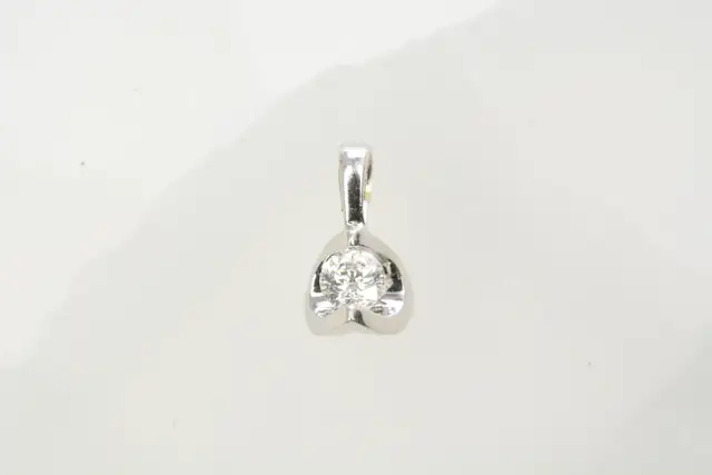 14K .10CT CANADIAN DIAMOND PENDANT