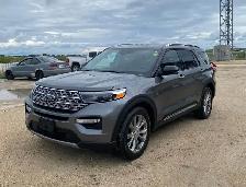 2022 Ford Explorer Limited - Photo 2