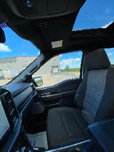 2022 Ford F-150 XLT SuperCrew - Photo 11