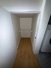 Très beau grand studio moderne, St-Sauveur, Électro inclus - Photo 8