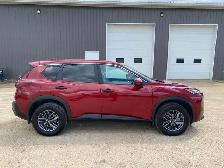 2021 Nissan Rogue S - Photo 4