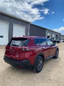 2021 Nissan Rogue S - Photo 7