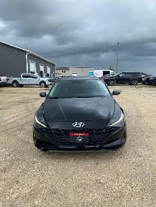 2021 Hyundai Elantra Essential - Photo 2