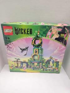 Lego 75684 Welcome to the Emerald City Wicked NEW