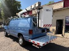 2011 FORD E-350 ECONOLINE BUCKET VAN ONLY 102,800 KMS LOW LOW - Photo 5