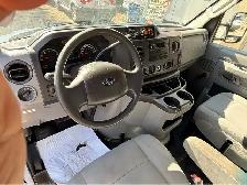 2011 FORD E-350 ECONOLINE BUCKET VAN ONLY 102,800 KMS LOW LOW - Photo 9
