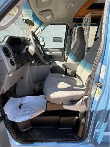 2011 FORD E-350 ECONOLINE BUCKET VAN ONLY 102,800 KMS LOW LOW - Photo 10