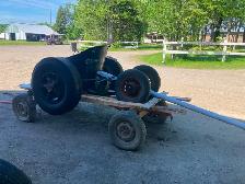 Voitures d'attelage 4 roues et 2 roues