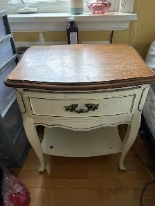 Cherry Wood Bedroom Set – $600