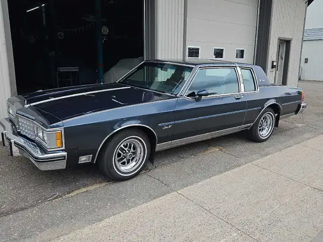 Oldsmobile Royale Brougham 1985